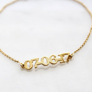 Classic Nameplate Bracelet