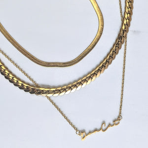 Classic Nameplate Necklace