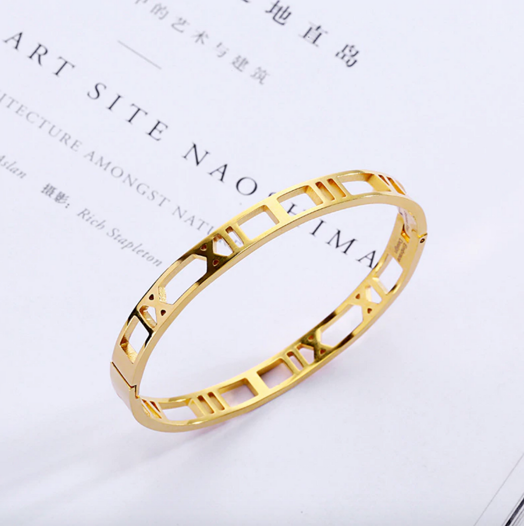 Roman Bangle