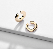 Load image into Gallery viewer, Lisa Ear Cuff
