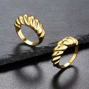 Croissant Ring